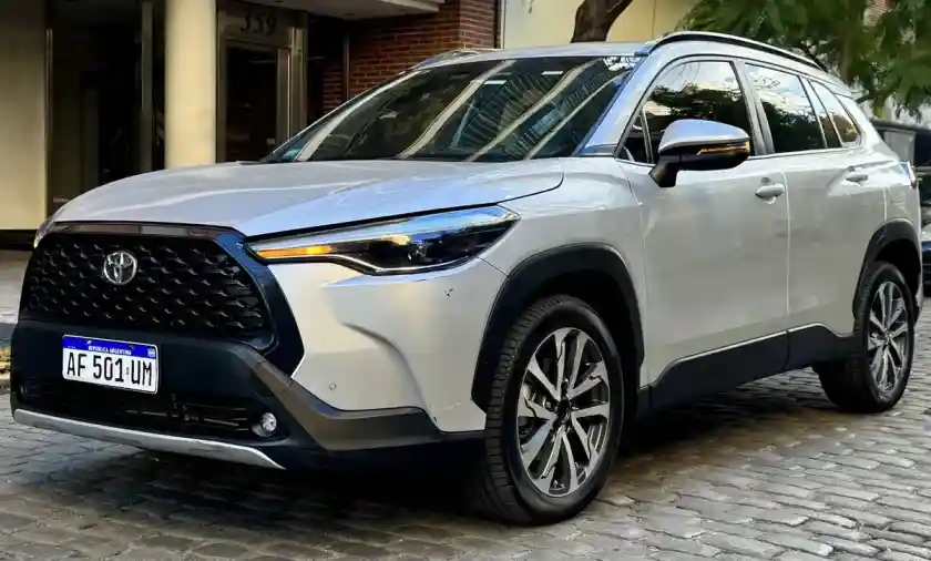 Toyota Corolla Cross 2022 - foto 1