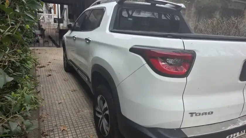 Fiat Toro 2.0 Volcano 4X4 At 2017 - foto 4