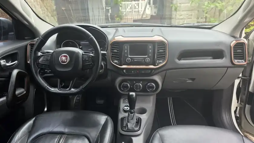 Fiat Toro 2.0 Volcano 4X4 At 2017 - foto 5