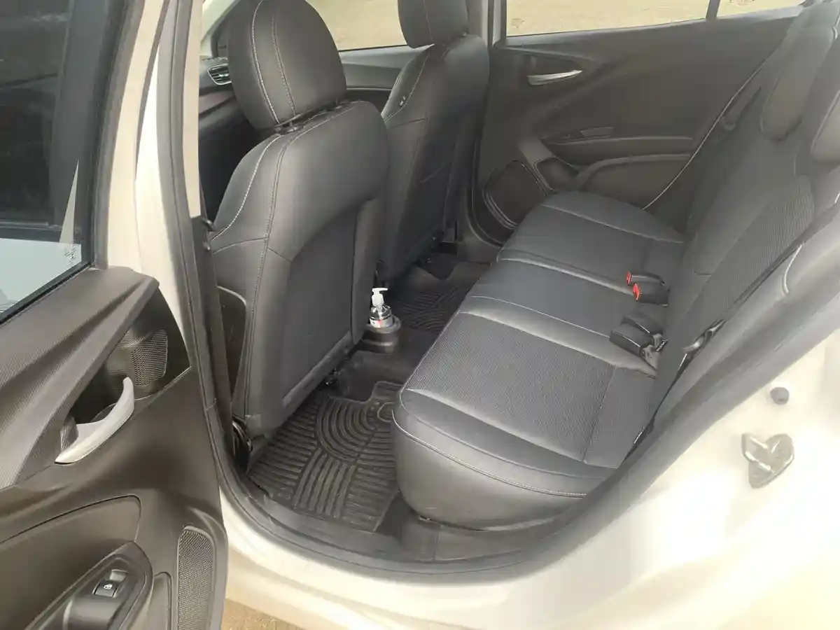 Fiat Cronos 1.8 16V Precision At6 Pack Premium 2021 - foto 4