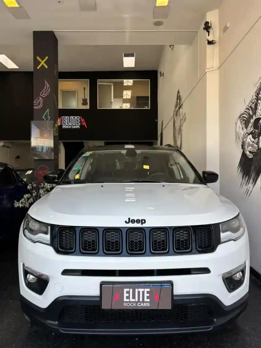 Jeep Compass 2.4 Longitude Plus 4X4 2017 - foto 4