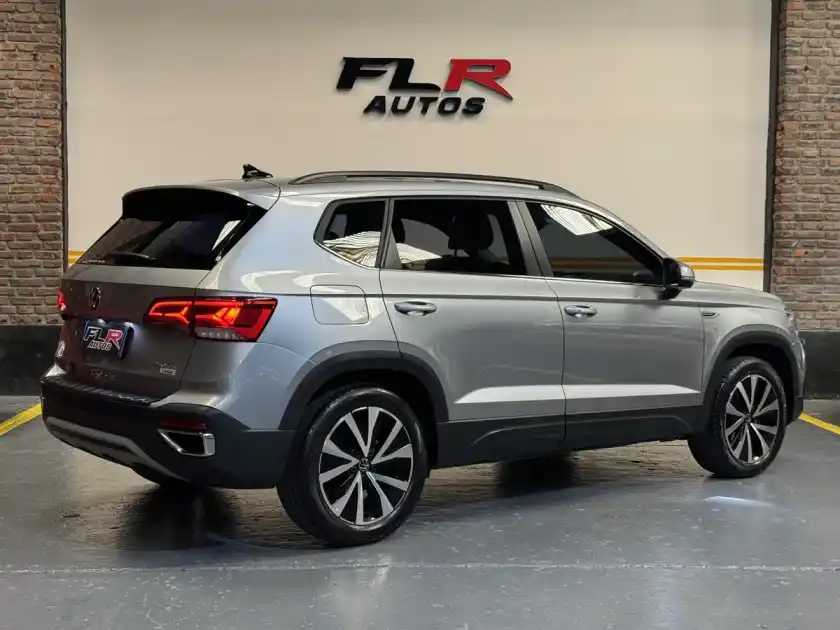Volkswagen Taos 1.4 250 Tsi Comfortline Tiptronic 2024 - foto 3