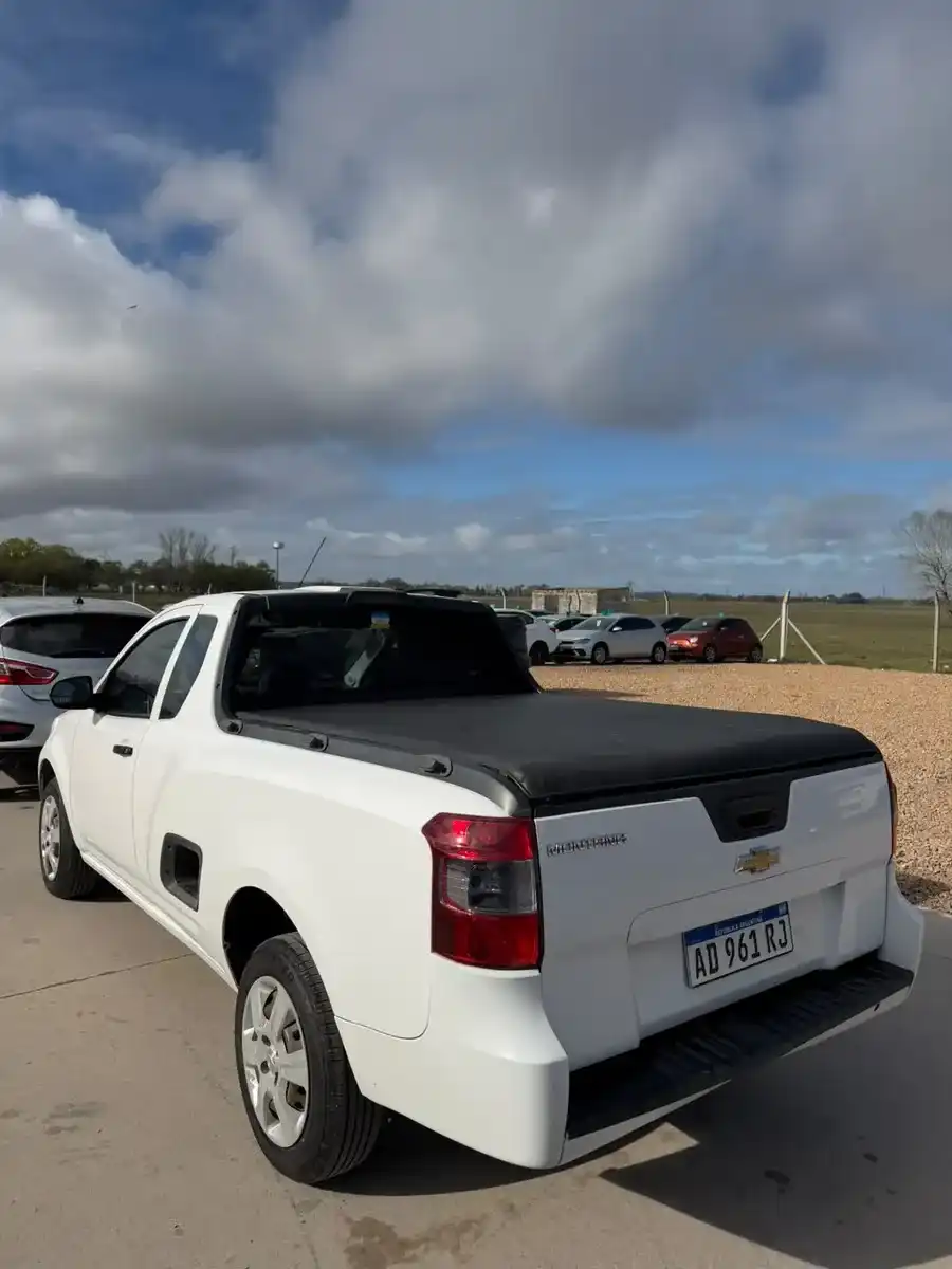 Chevrolet Montana 1.8 Ls Aa+Dir 2019 - foto 2
