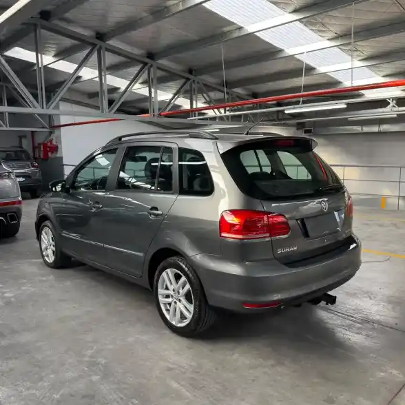 Volkswagen Suran 1.6 Imotion Highline 110Cv 2017 - foto 3