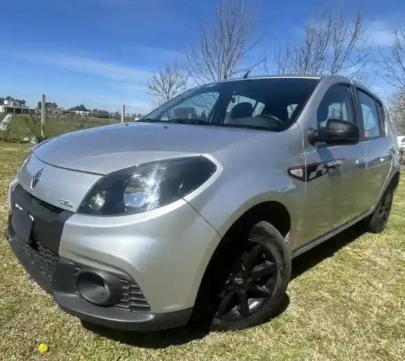 Renault Sandero 2014 - foto 1