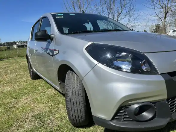 Renault Sandero 1.6 Gt Line 105Cv 2014 - foto 3