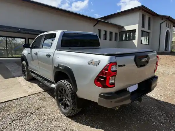 Toyota Hilux 2.8 Tdi 6 At 4X4 Dc Conquest 2023 - foto 2