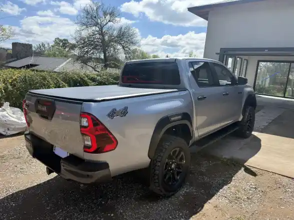 Toyota Hilux 2.8 Tdi 6 At 4X4 Dc Conquest 2023 - foto 3