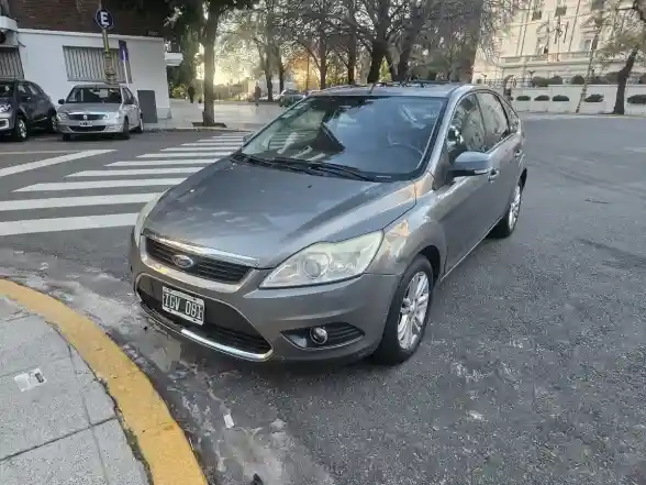 Ford Focus 2 2009 - foto 1