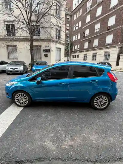 Ford Fiesta Kinetic 1.6 Se 120Cv 2016 - foto 4