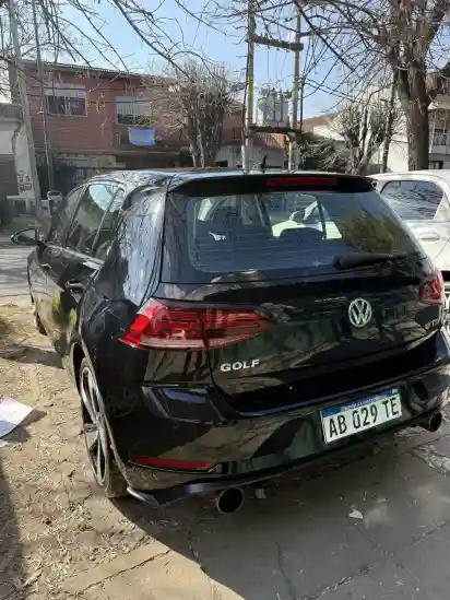 Volkswagen Golf 1.4 Highline Tsi Dsg 2017 - foto 3