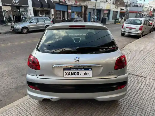 Peugeot 207 1.4 Allure 75Cv 2010 - foto 5