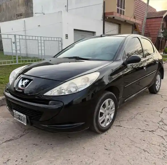Peugeot 207 1.4 Allure 75Cv 2015 - foto 1