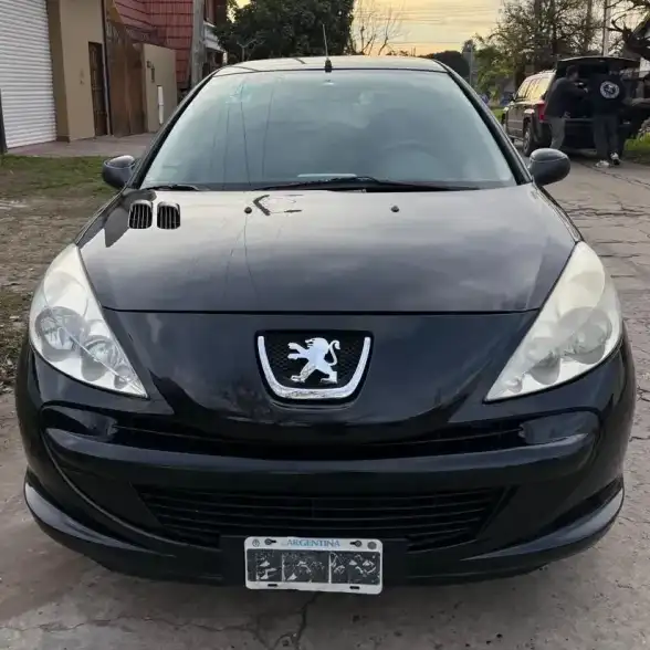 Peugeot 207 1.4 Allure 75Cv 2015 - foto 2