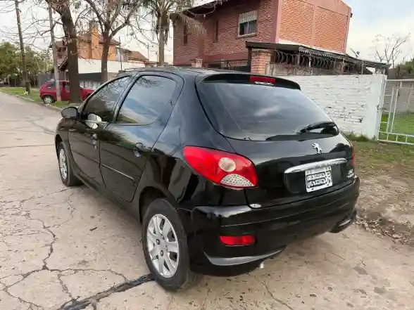 Peugeot 207 1.4 Allure 75Cv 2015 - foto 4