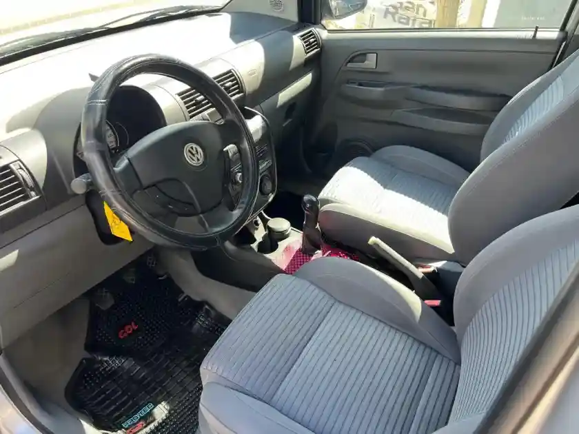Volkswagen Suran 1.6 Highline 101Cv 11C 2010 - foto 5