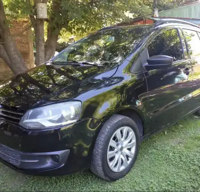 Volkswagen Suran 1.6 Comfortline 101Cv 11A 2013 - foto 1