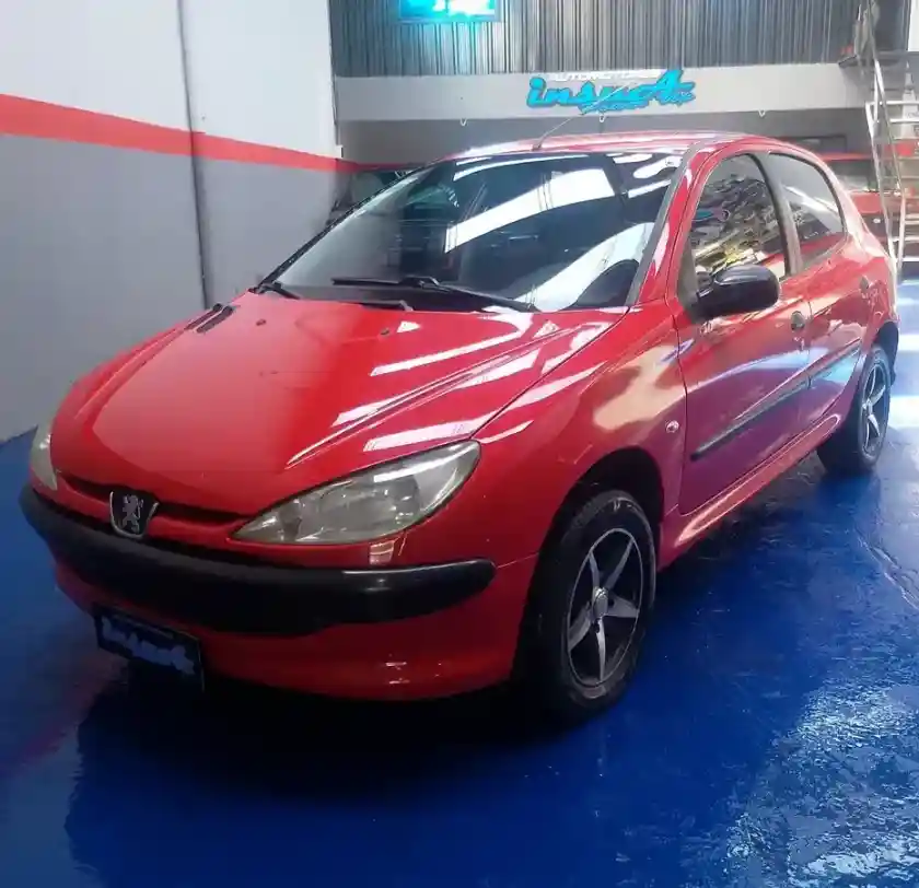 Peugeot 206 2009 - foto 1