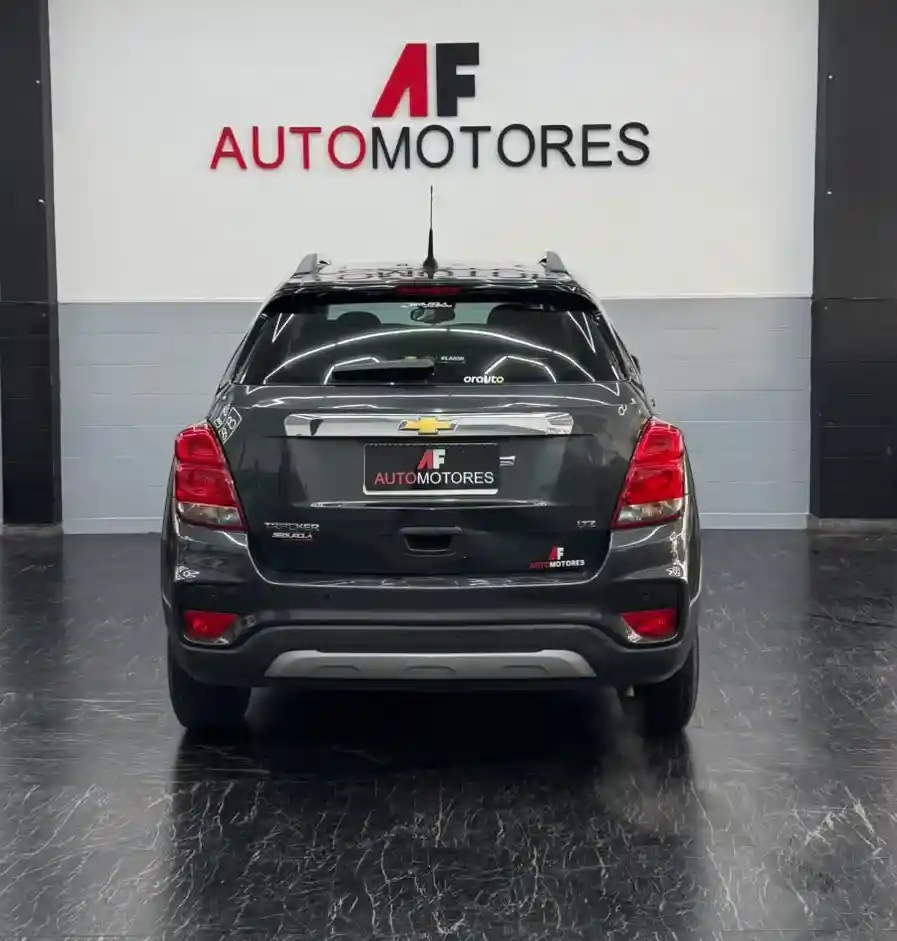 Chevrolet Tracker 1.8 Ltz Fwd Mt 140Cv 2017 - foto 5