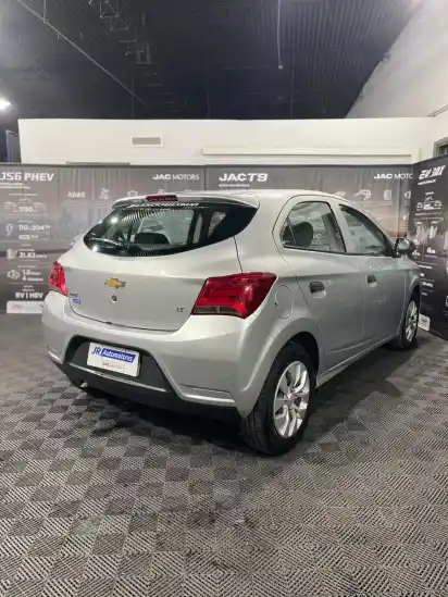 Chevrolet Onix 1.4 Lt 98Cv 2017 - foto 4