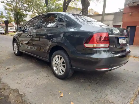 Volkswagen Polo 1.6 Comfortline 2016 - foto 5