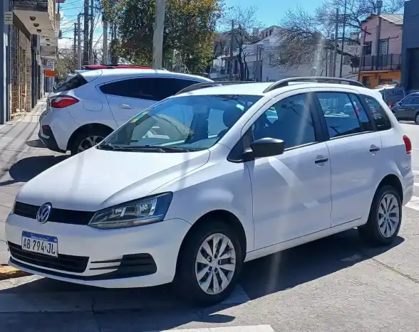 Volkswagen Suran 1.6 Comfortline 101Cv 2017 - foto 2