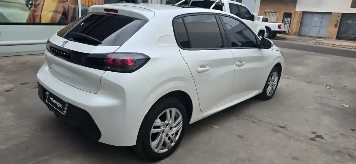 Peugeot 208 1.6 Active 2021 - foto 5