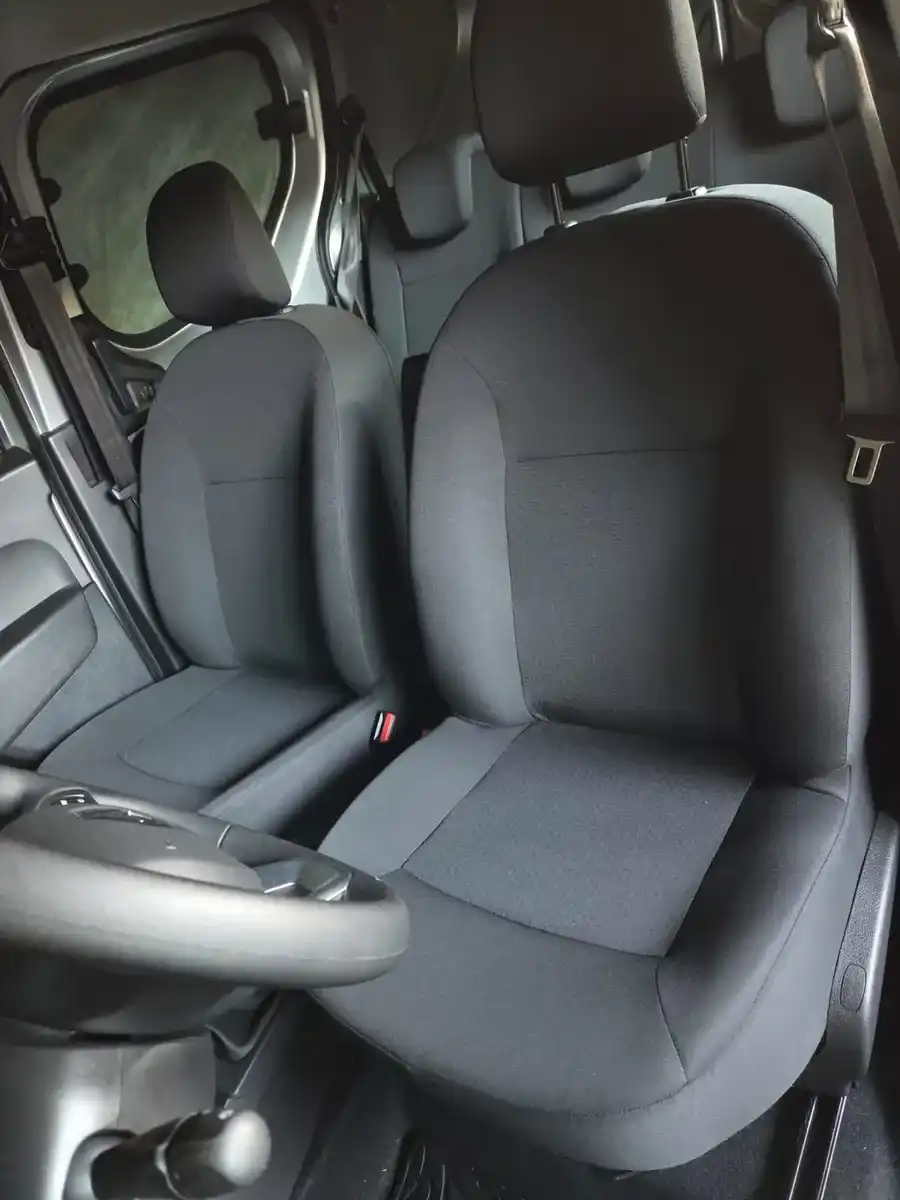Renault Kangoo 1.6 Sce 114 2025 - foto 4