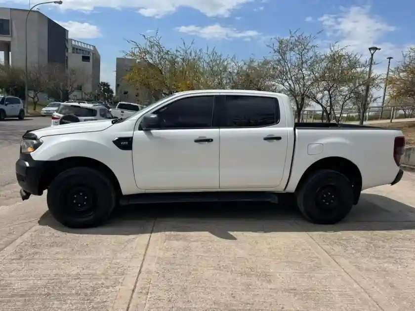 Ford Ranger 2.2 Cd Xl Tdci 150Cv 4X2 2017 - foto 4