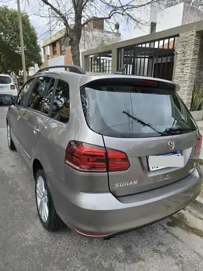 Volkswagen Suran 1.6 Highline Msi 110Cv 2017 - foto 3