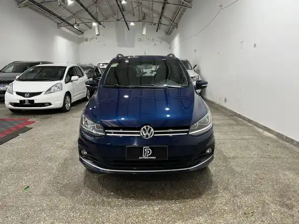 Volkswagen Suran 1.6 Imotion Highline 110Cv 2018 - foto 2