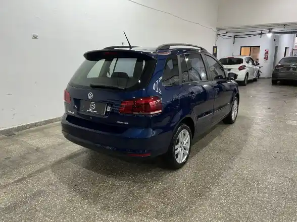 Volkswagen Suran 1.6 Imotion Highline 110Cv 2018 - foto 4