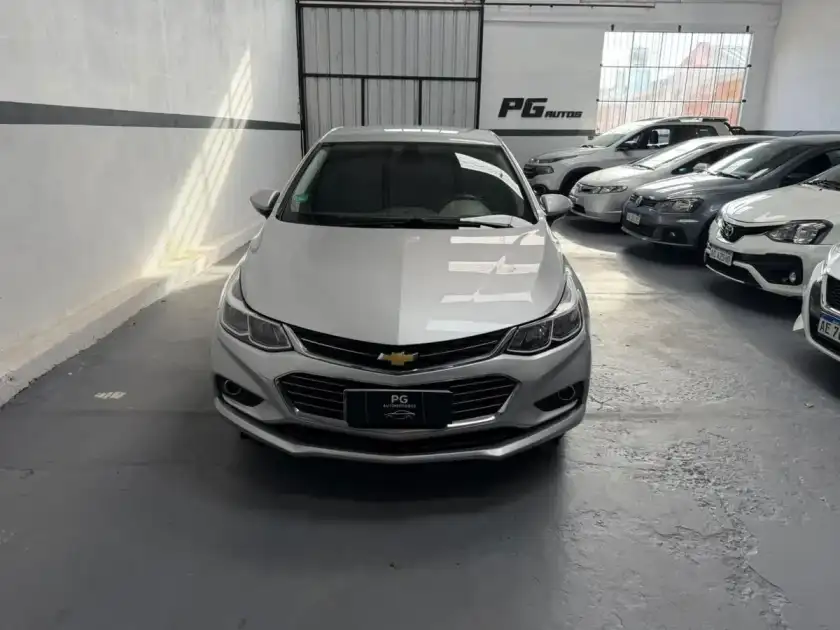 Chevrolet Cruze 1.4 Ltz At Sedan 2018 - foto 2