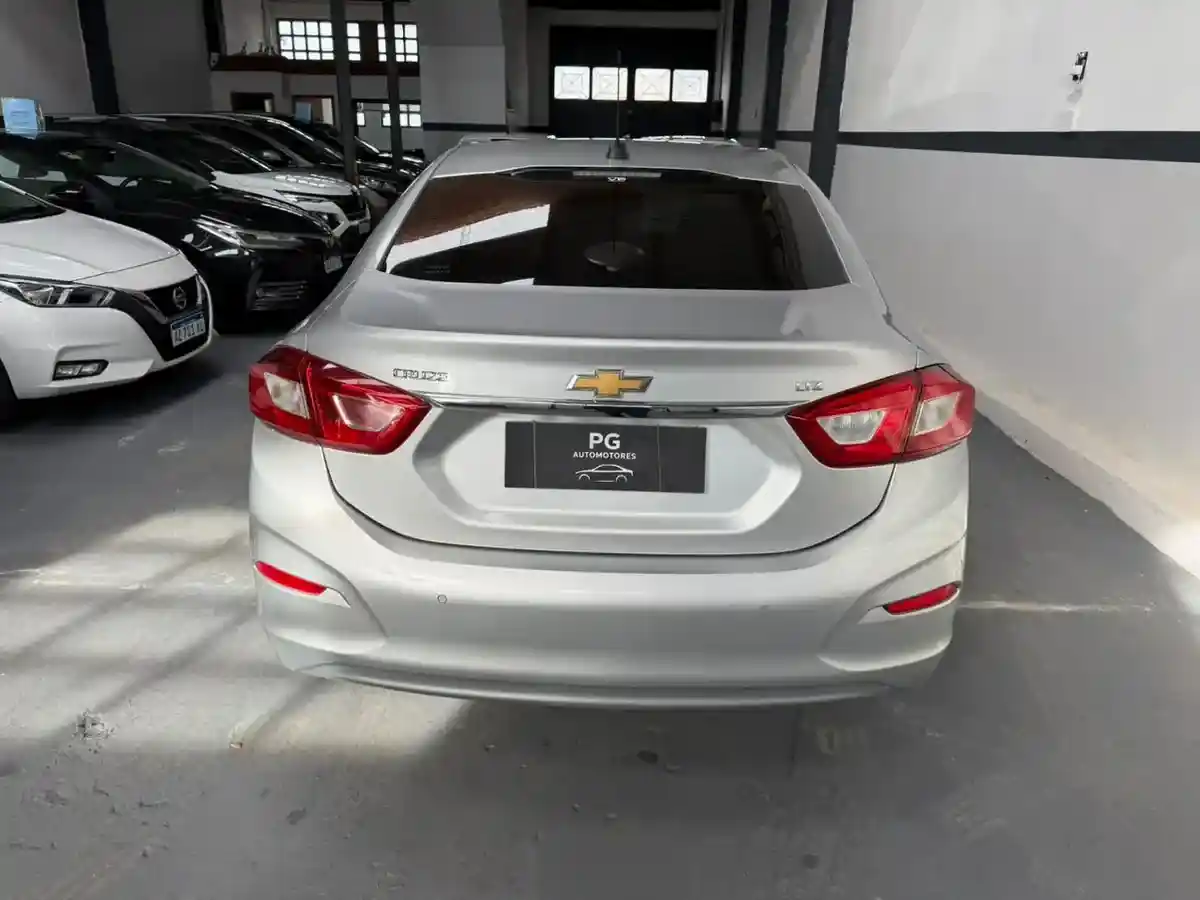Chevrolet Cruze 1.4 Ltz At Sedan 2018 - foto 5