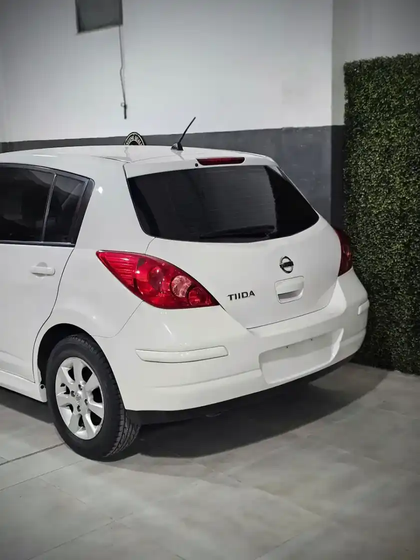 Nissan Tiida 1.8 Visia 2014 - foto 5