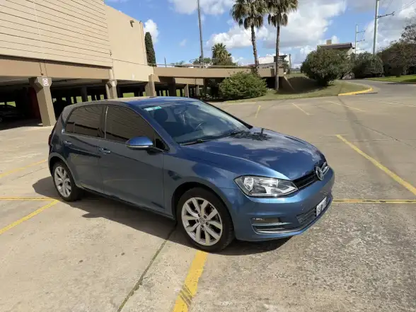 Volkswagen Golf 1.6 Trendline 2015 - foto 2