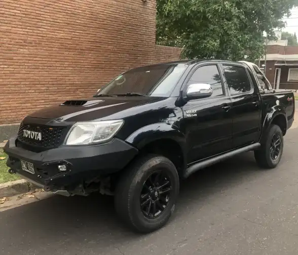 Toyota Hilux Pick-Up 3.0 Cd Srv Limited 171Cv 4X4 5At 2015 - foto 1