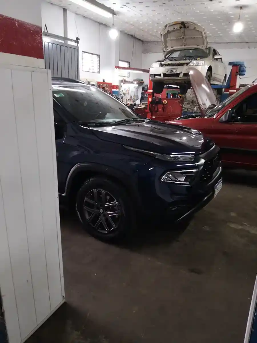 Fiat Toro 2.0 350 Multijet Ultra 4X4 At 2022 - foto 3