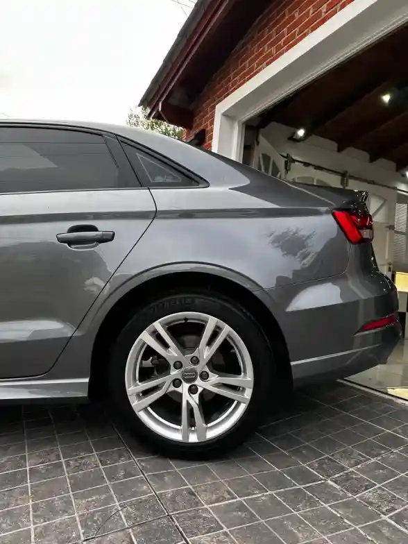 Audi A3 2.0 Tfsi Sedan 190Cv 2019 - foto 2