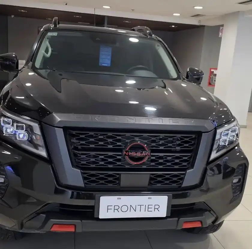 Nissan Frontier 2025 - foto 1