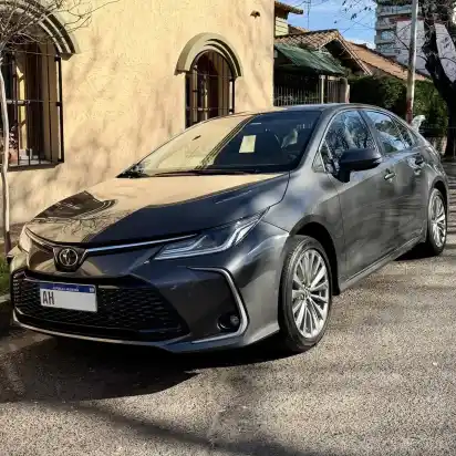Toyota Corolla 2025 - foto 1