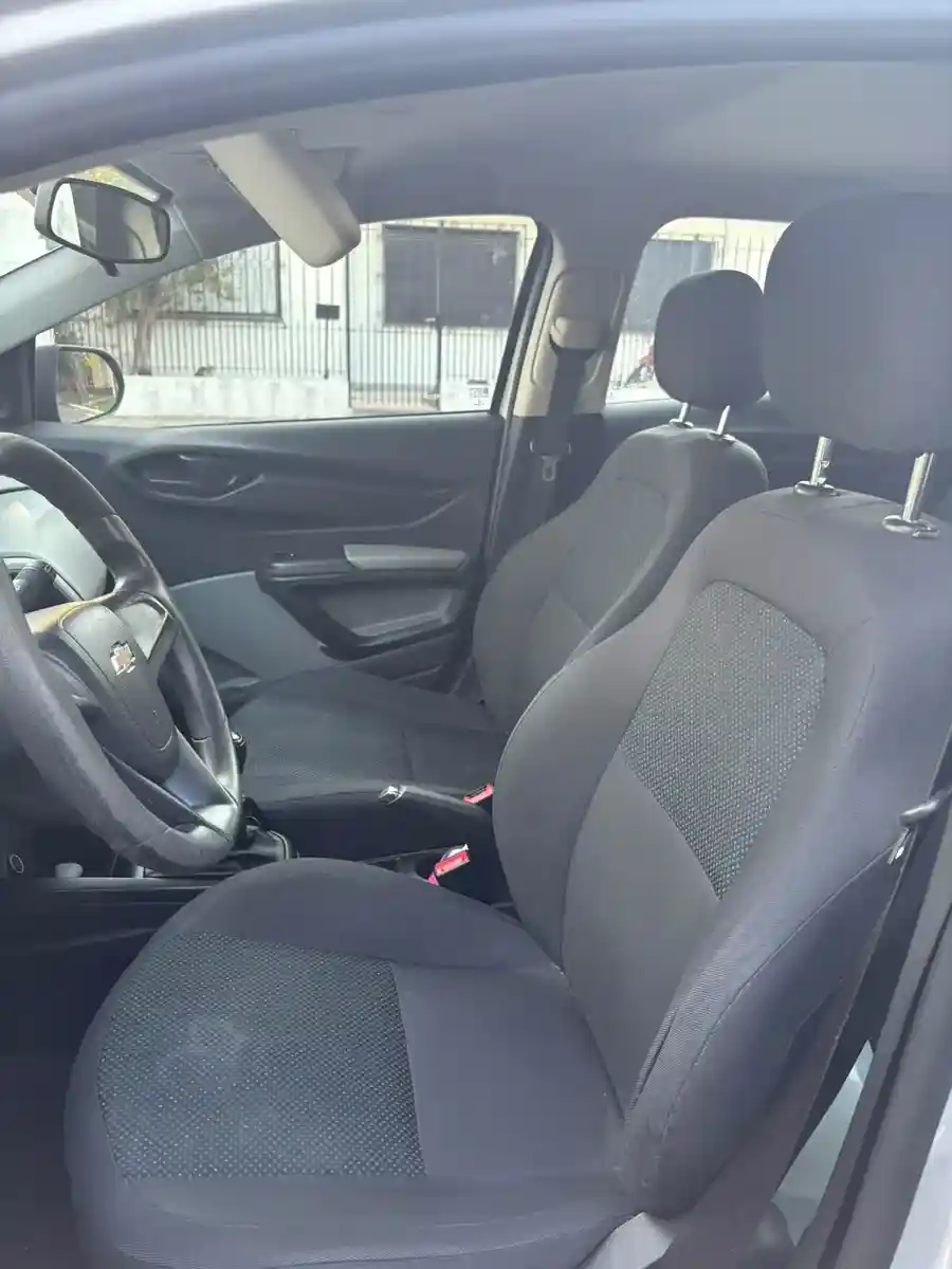 Chevrolet Onix 1.4 Joy Ls 98Cv 2018 - foto 5