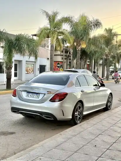 Mercedes-Benz Clase C 2.0 C300 Coupe 258Cv Sedan 2020 - foto 2