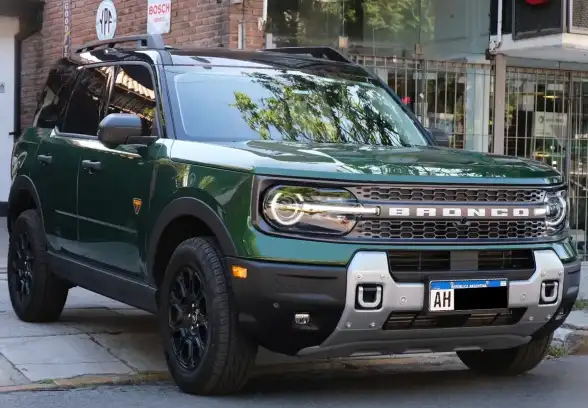 Ford Bronco Sport 2025 - foto 1