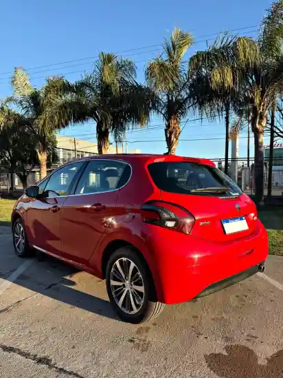 Peugeot 208 1.6 Feline 2017 - foto 5