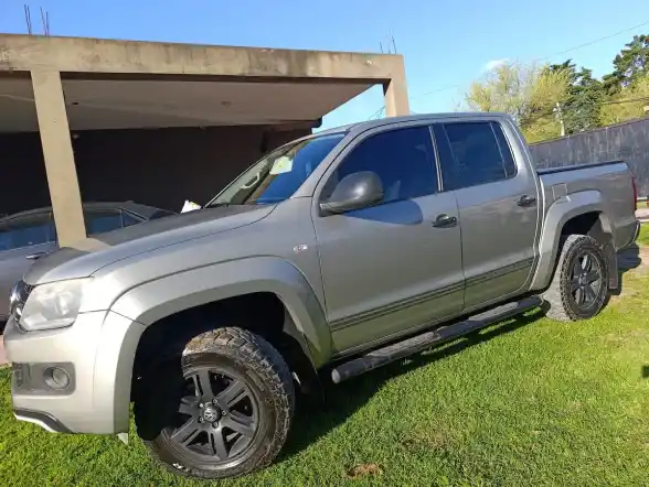 Volkswagen Amarok 2.0 Cd Tdi 180Cv 4X2 Trendline B33 2015 - foto 1