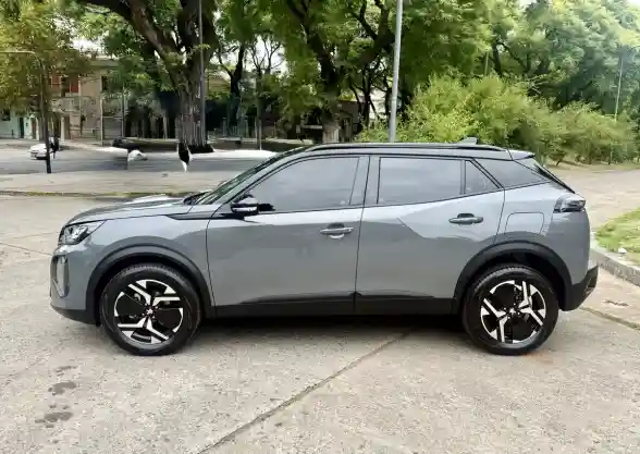 Peugeot 2008 1.0T Active Cvt 2025 - foto 2