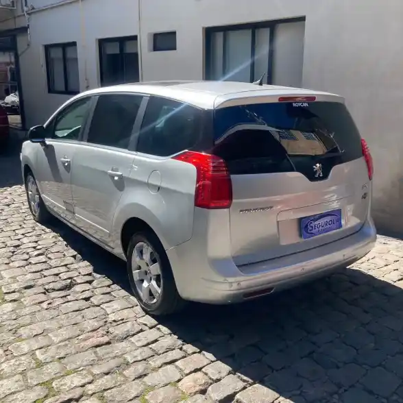 Peugeot 5008 1.6 Allure Plus 156Cv 2013 - foto 3