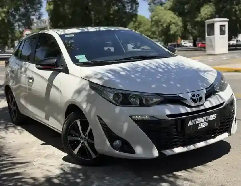 Toyota Yaris 2020 - foto 1