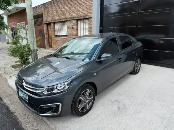 Citroën C-Elysée 1.6 Feel Vti 115 2017 - foto 4